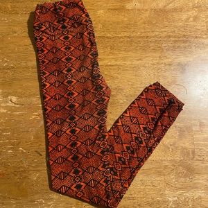 LuLaRoe Kids Leggings L/XL